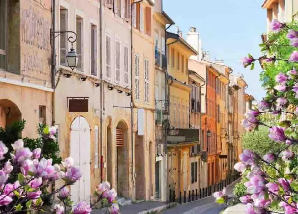 Studio Au Coeur D'Aix Avec Balcon Et Parking Aix-en-Provence France
