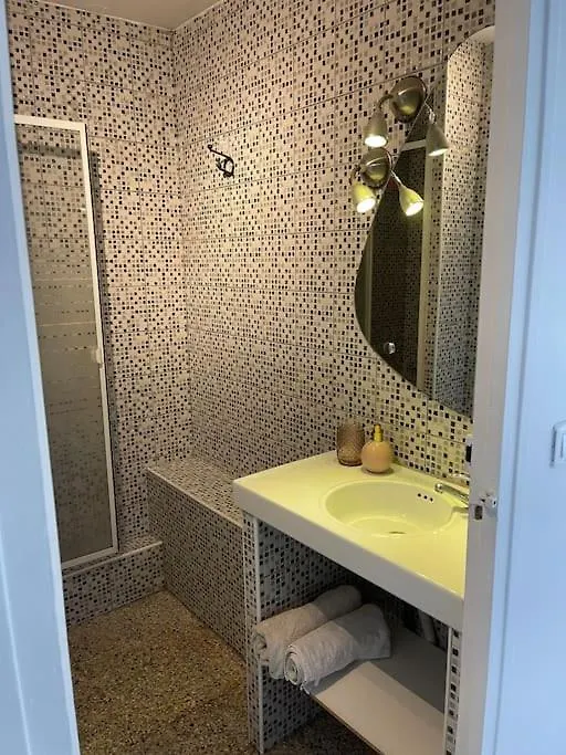 Apartment Studio Au Coeur D'Aix Avec Balcon Et Parking Aix-en-Provence France