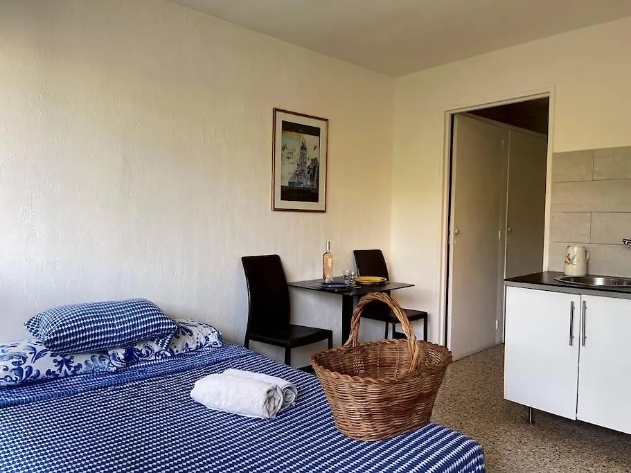 Apartment Studio Au Coeur D'Aix Avec Balcon Et Parking Aix-en-Provence