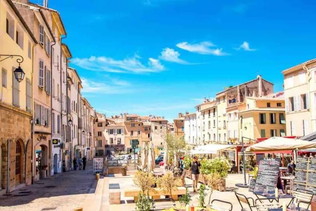 Apartment Studio Au Coeur D'Aix Avec Balcon Et Parking Aix-en-Provence